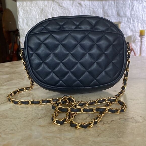 Laura Scott Quilted Faux Leather Chain Strap Cross Body Bag - Picture 2 of 14